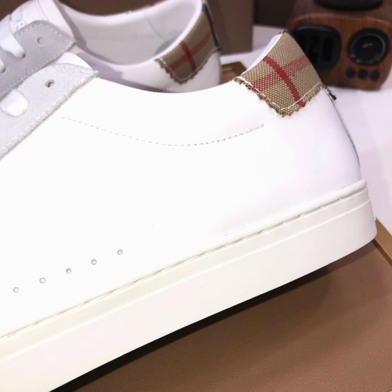 Burberry Low Shoes